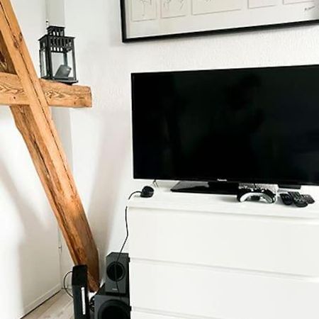 Modernes Apartment Mit Balkon Free Parking Netflix Celle Eksteriør bilde